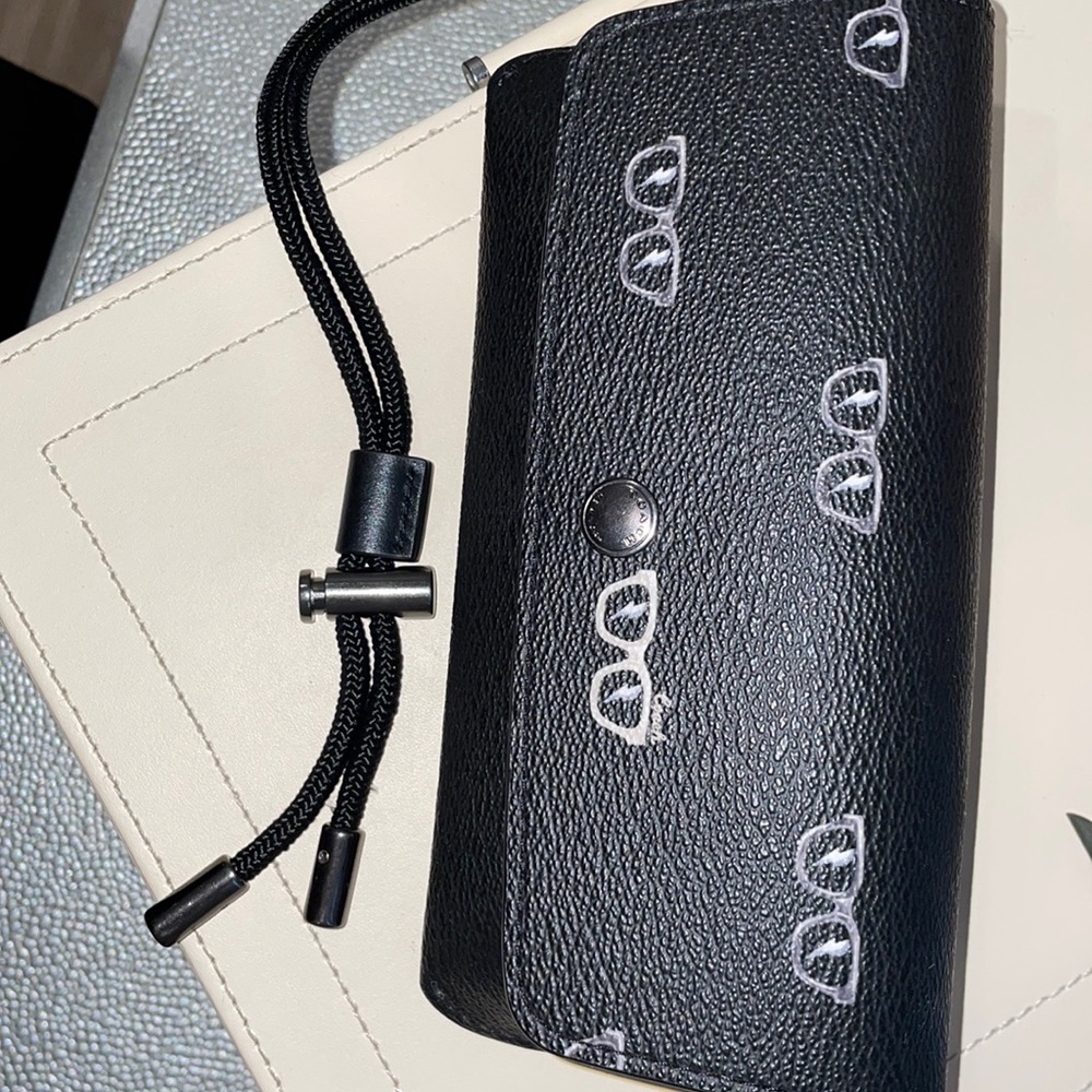 Coach sunglass case